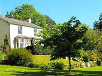 Uplands Hotel