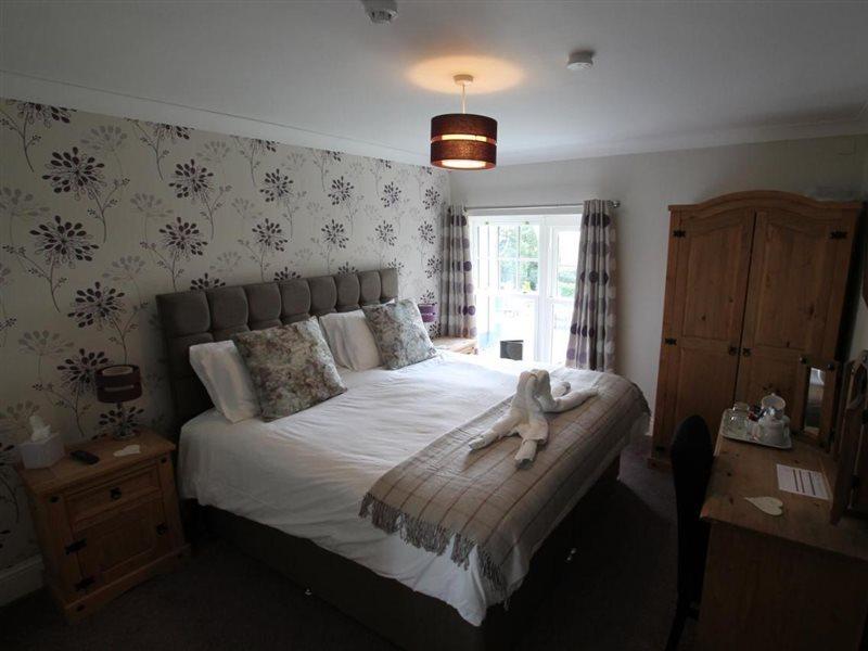 Uplands Hotel 3*